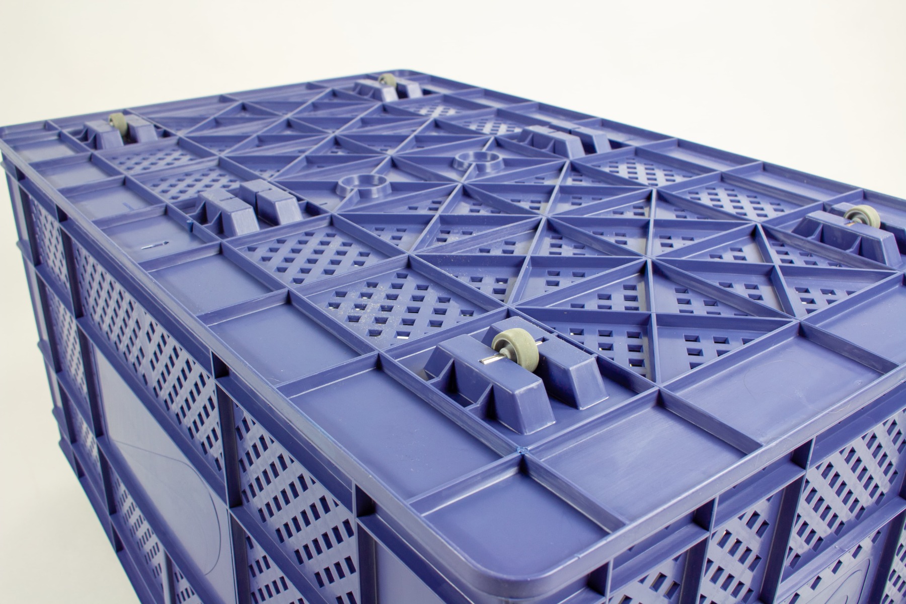 Bespoke warehousing bin Bespoke warehousing bin