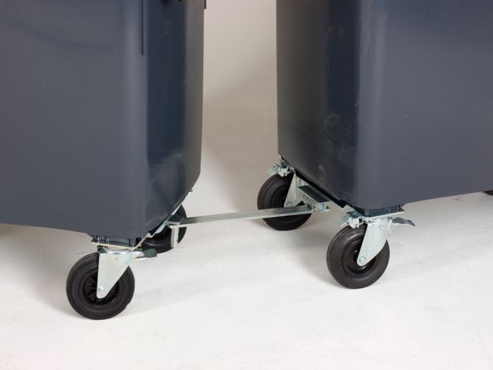 Pull bar system for MGB 660/770L